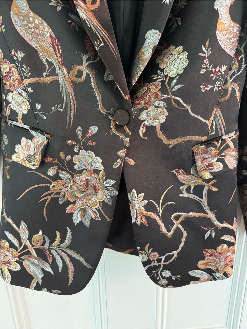 Alice + Olivia Macey Floral Single Button Blazer - Picture 5 of 8